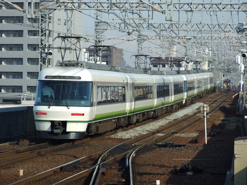 近鉄12400系ﾒｾNN03 165 名阪乙特急 大阪難波行き | 近鉄大阪線 名張～赤目口 | suzu016 | Flickr