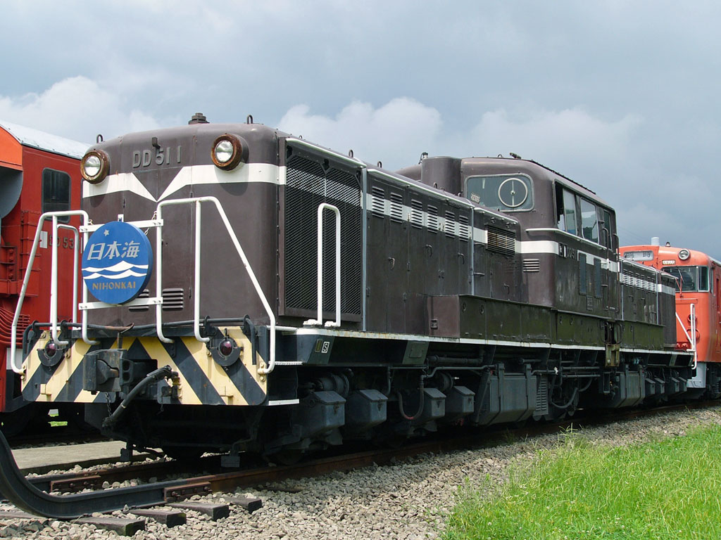 DD51形ディーゼル機関車 [AGUI NET]