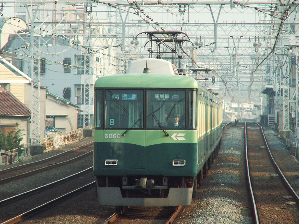 京阪電気鉄道10000系画像ファイル1-10 [AGUI NET]