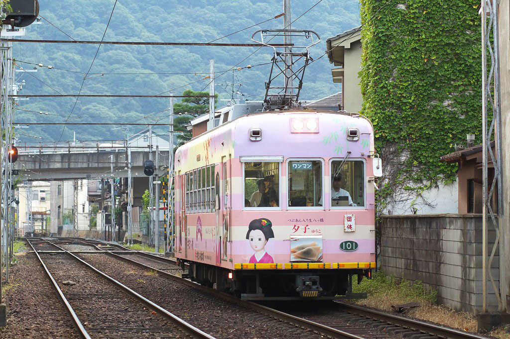 京福電気鉄道モボ101形 [AGUI NET]